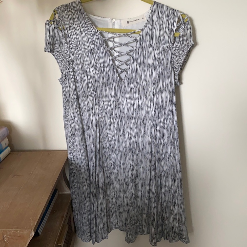 Impeccable Pig dress Sz M abstract print